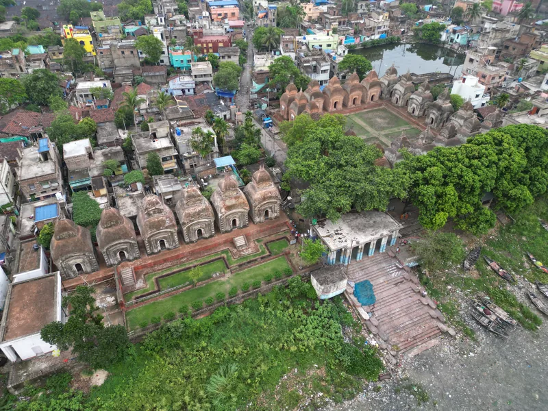 26 Siva Temples — photograph 8