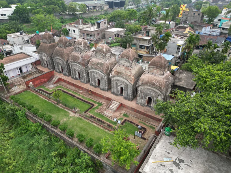 26 Siva Temples — photograph 5