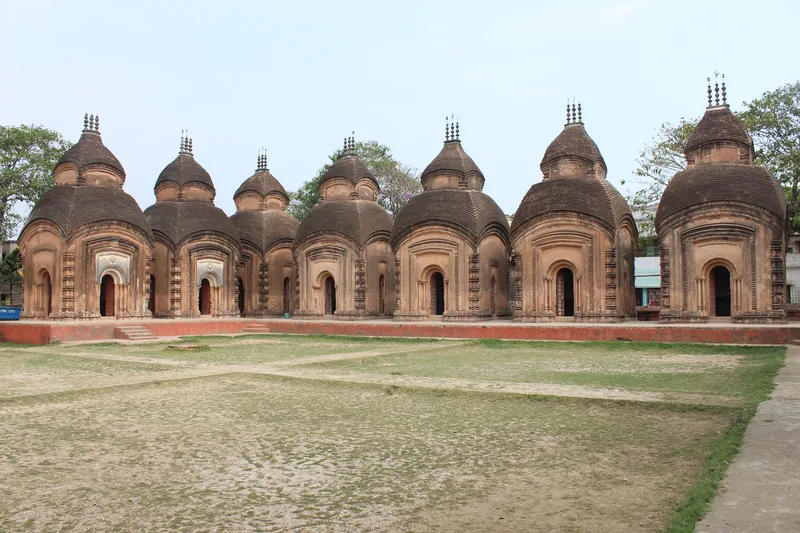 26 Siva Temples — photograph 3