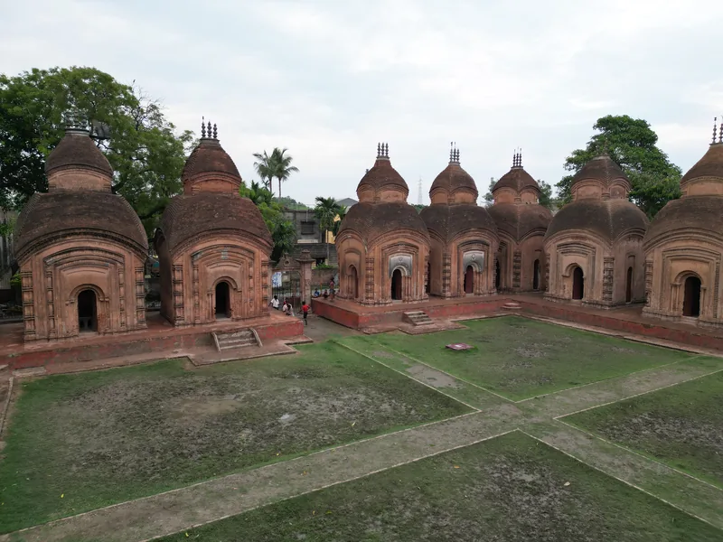 26 Siva Temples — photograph 2