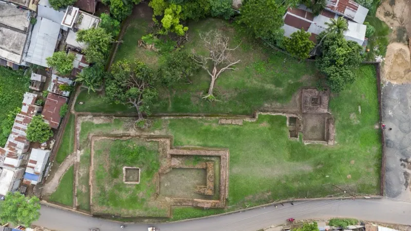 Ancient mound known as Varahamihirer Dhipi comprised in survey plot Nos. 1506, 1511, 1510, 1513, 1514, 1516 and part of survey plot Nos. 1507, 1509, 1512, 1508, 1515, 1517, 1518 and 1522 of mauza Deulia and survey plot No. 628 and part of survey plot Nos. 626 and 1622 of mauza Kaukepara — photograph 7