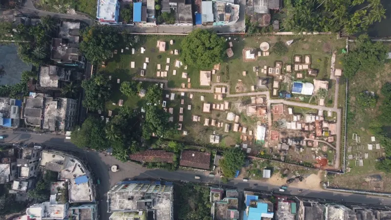 Dutch Cemetery together with all tombs & monuments contained therein — photograph 1