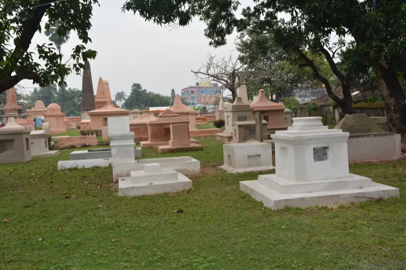 Dutch Cemetery together with all tombs & monuments contained therein — photograph 2