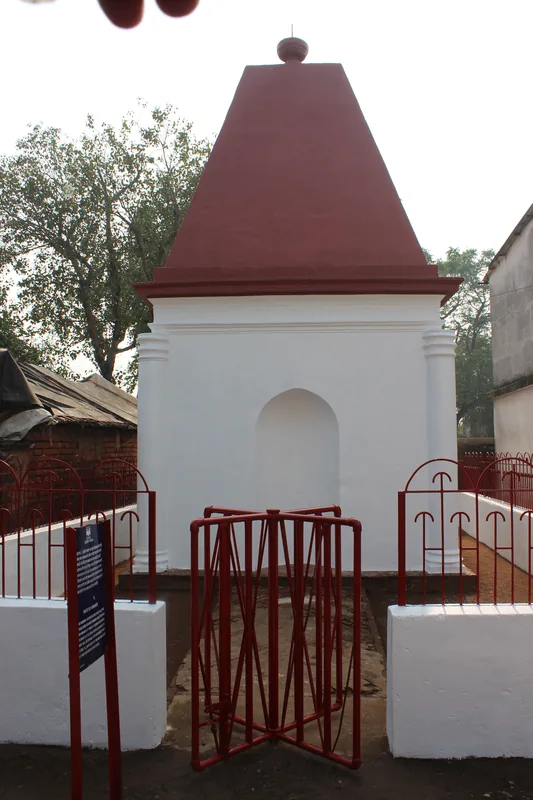 John Pierce’s tomb — photograph 4