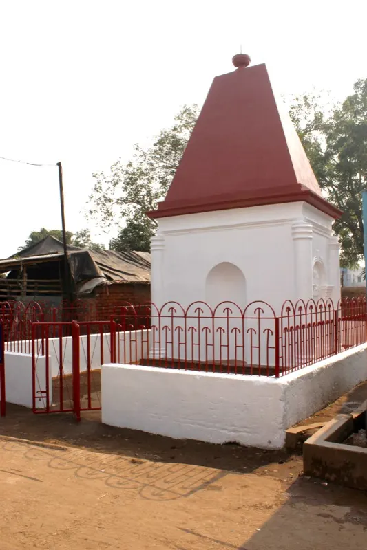 John Pierce’s tomb — photograph 3