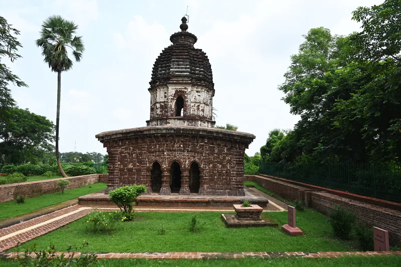 Kala Chand Temple — photograph 4