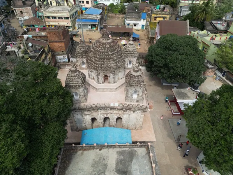 Madan-Gopal Temple — photograph 1
