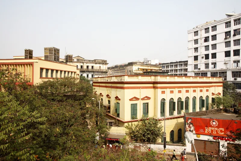Old Building of the Asiatic Society — photograph 3