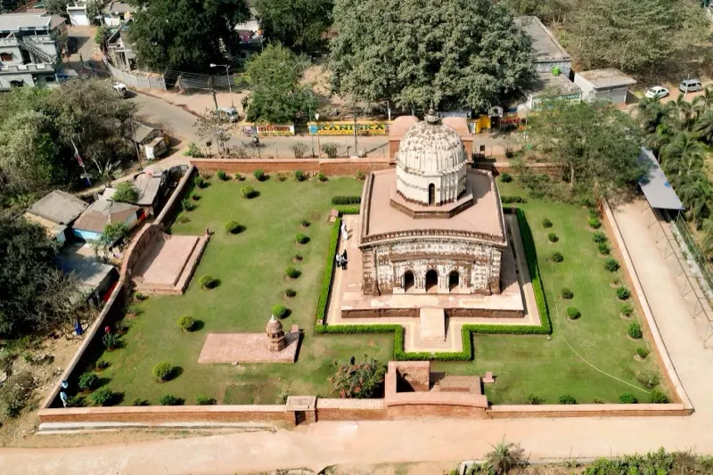 Radhashyam Temple — photograph 1