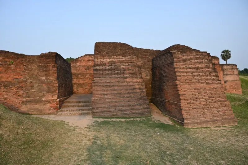 Ruins of Fort — photograph 3