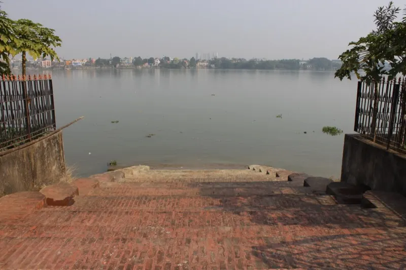 Sri Mayer Ghat — photograph 1