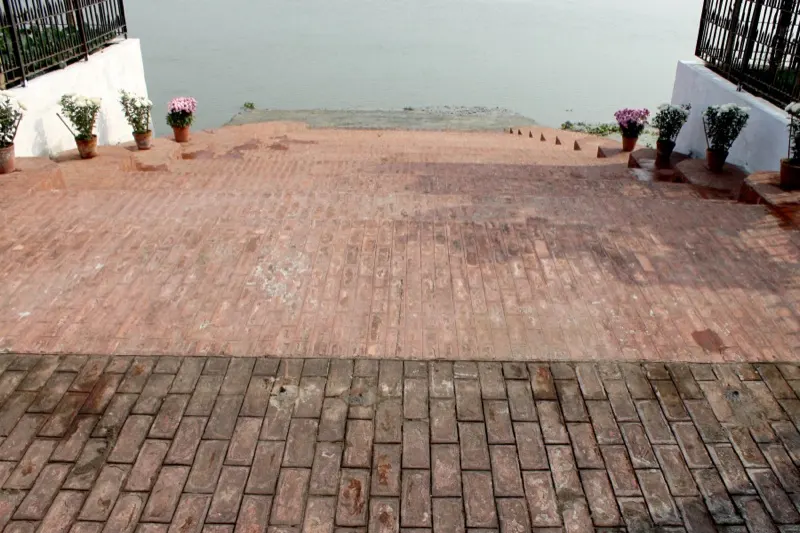 Sri Mayer Ghat — photograph 2