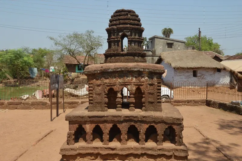 Stone Chariot — photograph 7