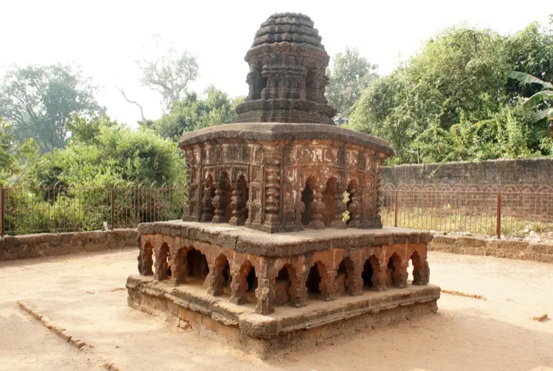 Stone Chariot — photograph 5