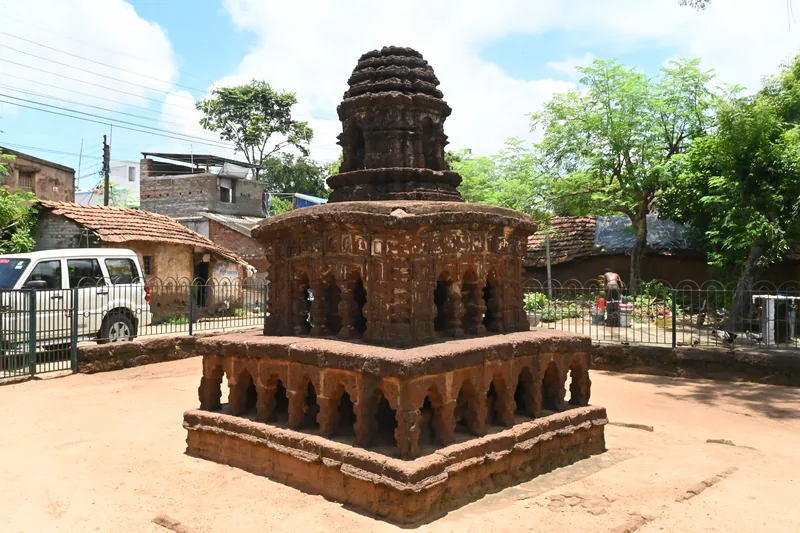 Stone Chariot — photograph 2