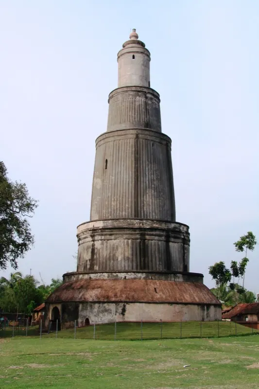 The Minar — photograph 2