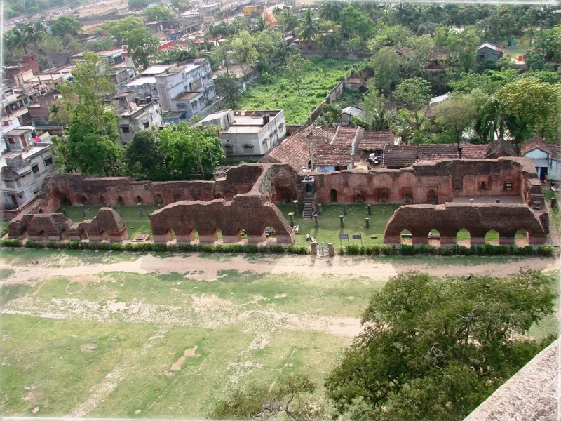 The Mosque — photograph 1