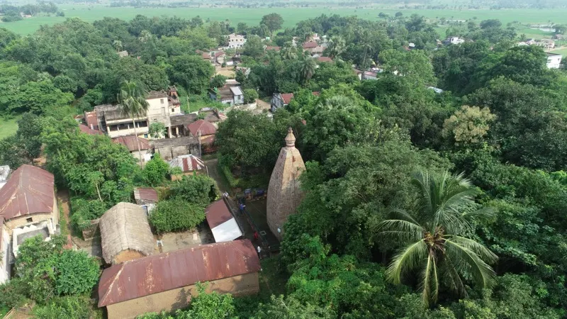 The old temple of Dharmaraj — photograph 1