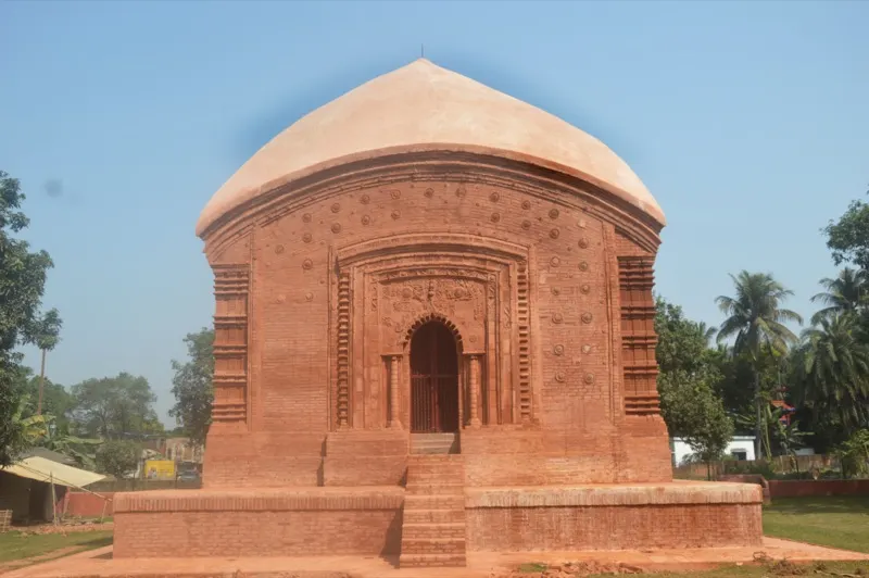 The temple — photograph 11