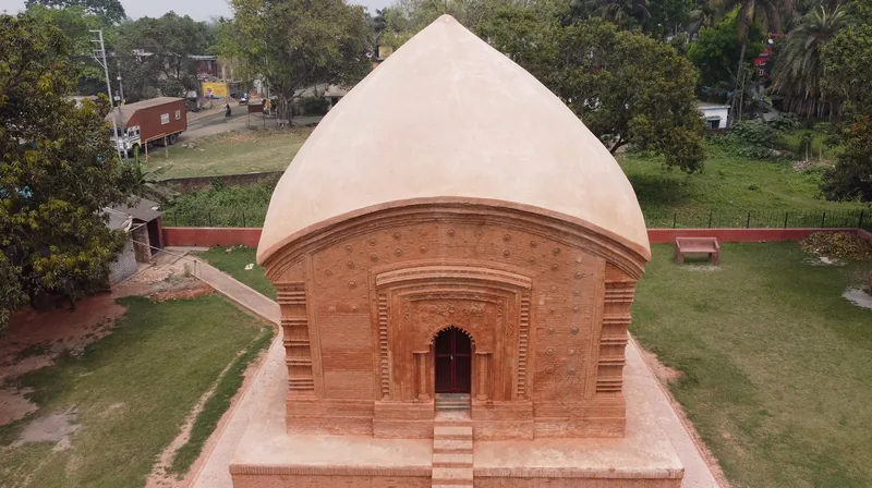 The temple — photograph 7