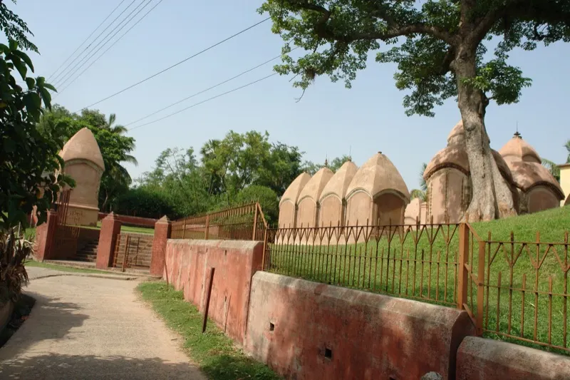 The temple of Basuli and the mound together with fourteen other temples near them containing the “Linga” image of Siva — photograph 4