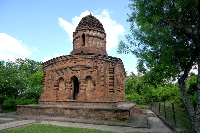 The temple of Shyam Sundar — photograph 2
